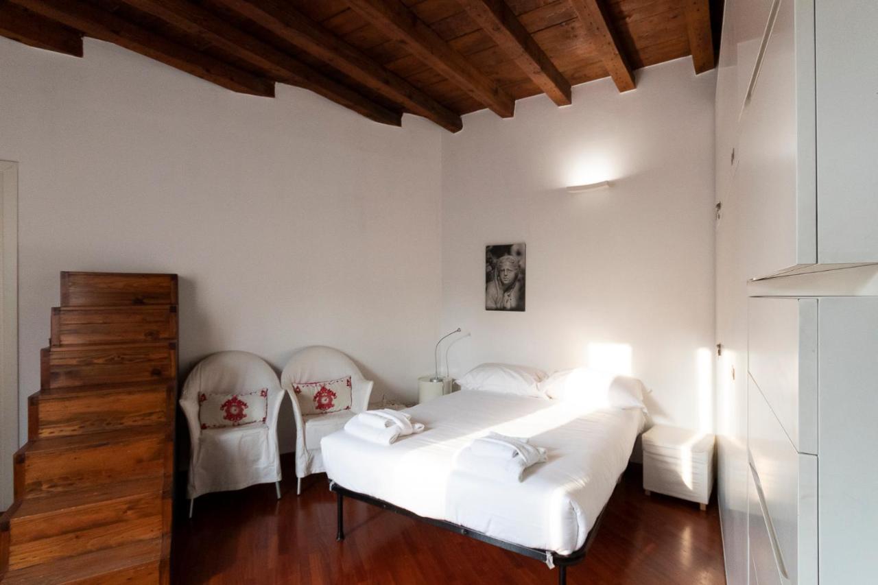 Anfiteatro Apartment In Brera Milán Exteriér fotografie